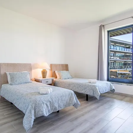 Luxueux Dans Un Site Exceptionnelle *