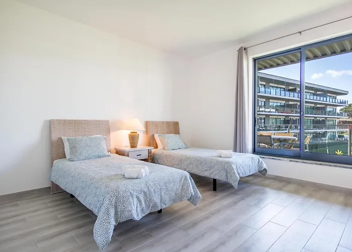 Luxueux Dans Un Site Exceptionnelle *